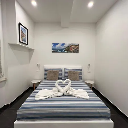 招待所 Onda Di Mare 斯培西亚